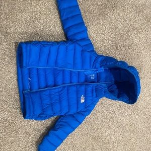 North face boys puffer jacket